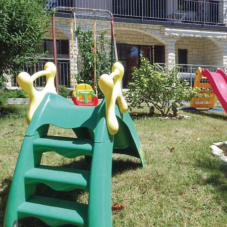 3 Bedroom Beautiful Apartment In Medulin Ngoại thất bức ảnh
