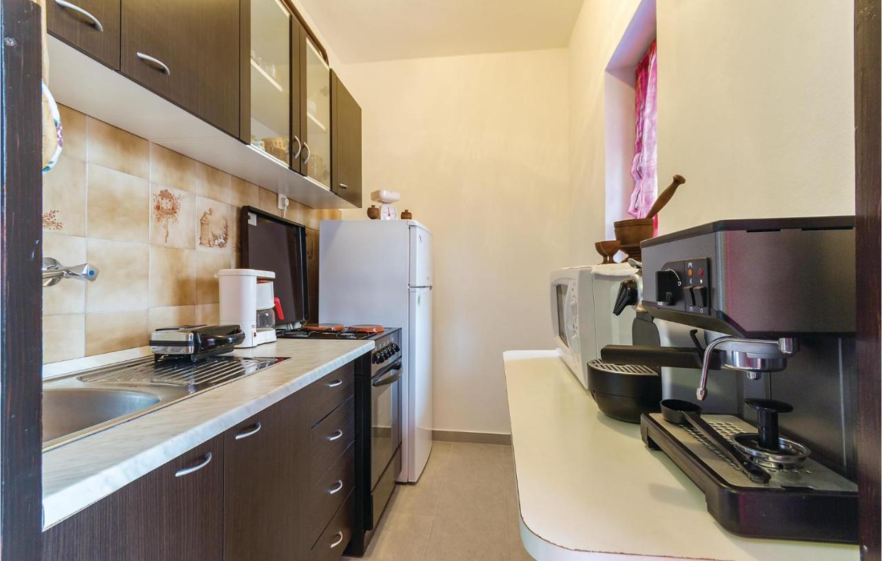 3 Bedroom Beautiful Apartment In Medulin Ngoại thất bức ảnh