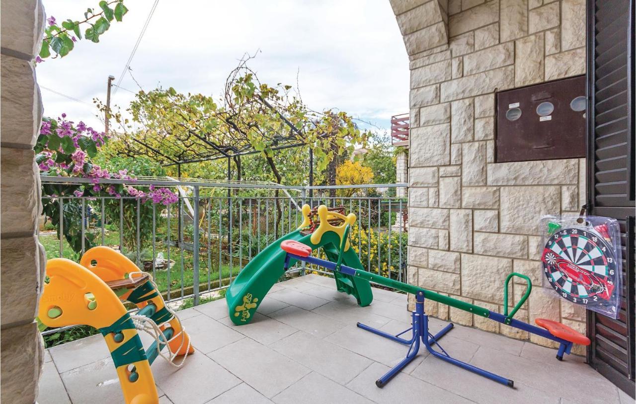 3 Bedroom Beautiful Apartment In Medulin Ngoại thất bức ảnh